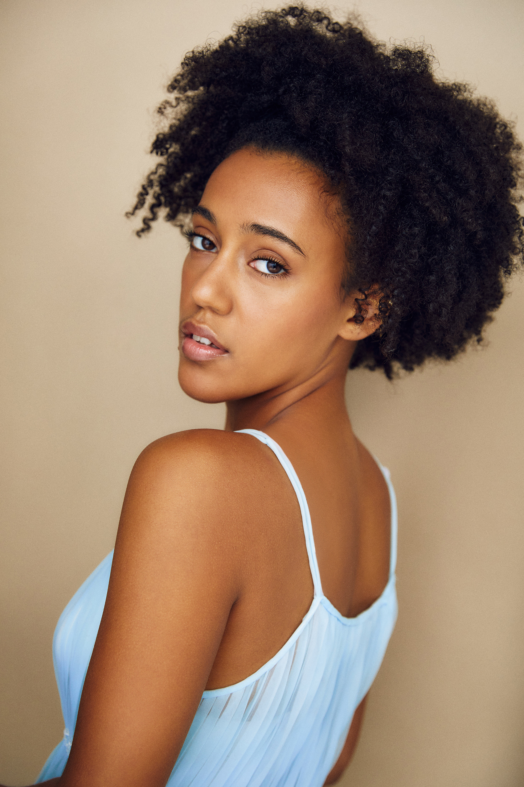 Headshot of Petra Hinds