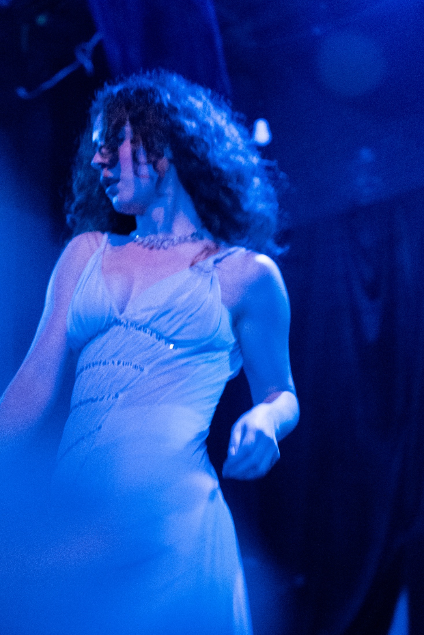 Salome under blue light during DECAPITATRIX